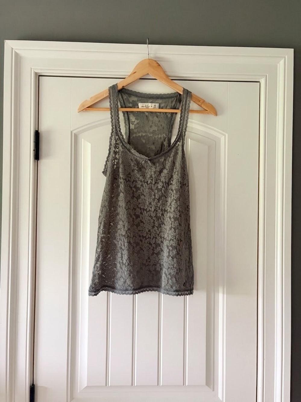 Abercrombie & Fitch Gray Lace Camisole Tank